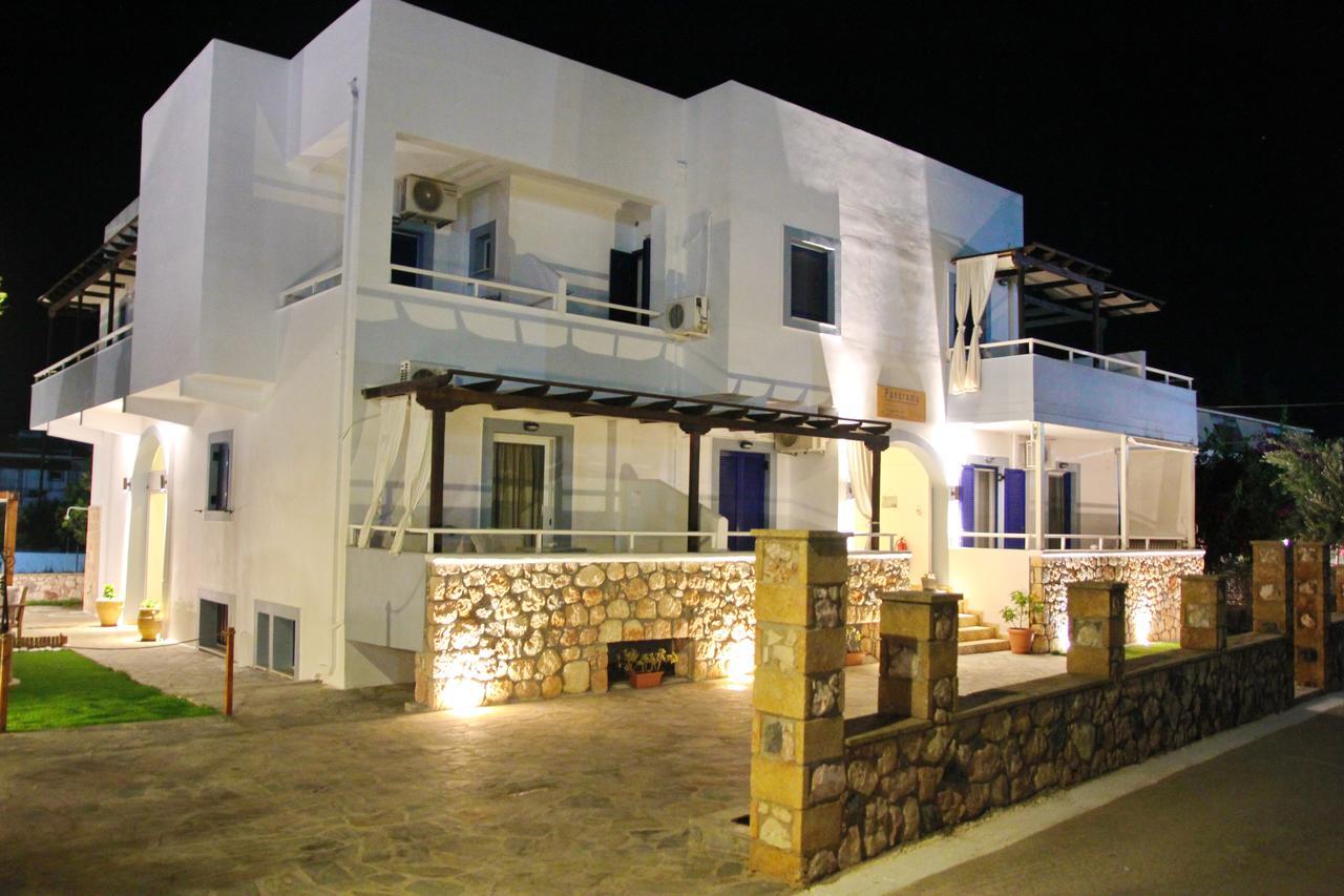Panorama Elafonisos Hotell Exteriör bild