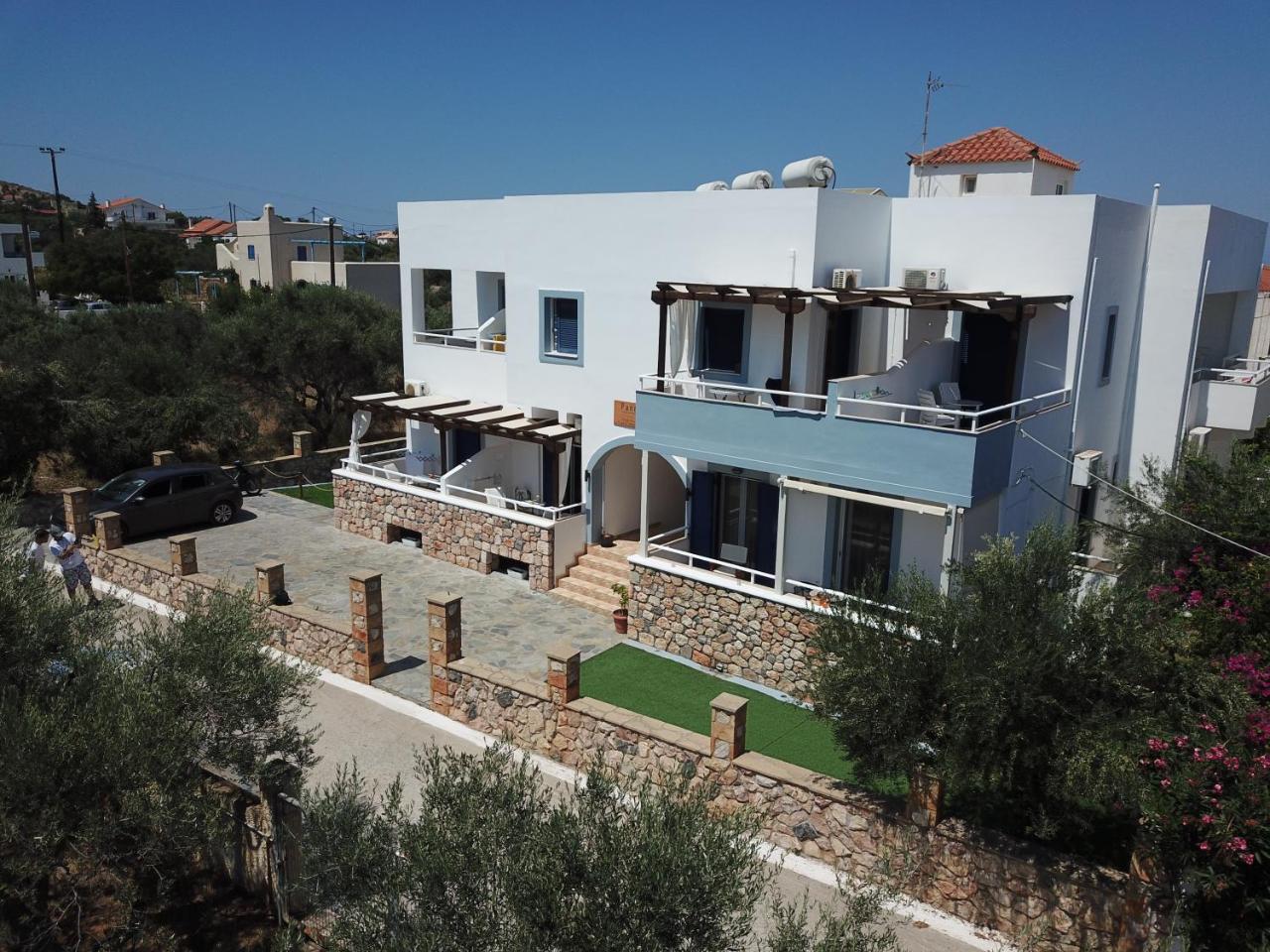 Panorama Elafonisos Hotell Exteriör bild